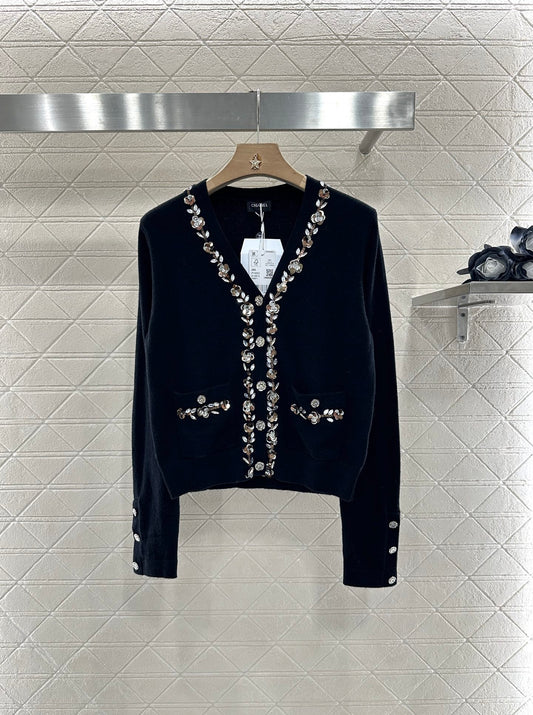 C 25 Beaded flower knitted cardigan