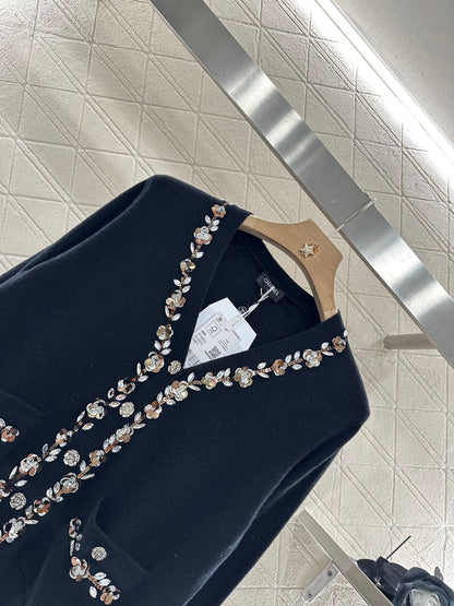 C 25 Beaded flower knitted cardigan