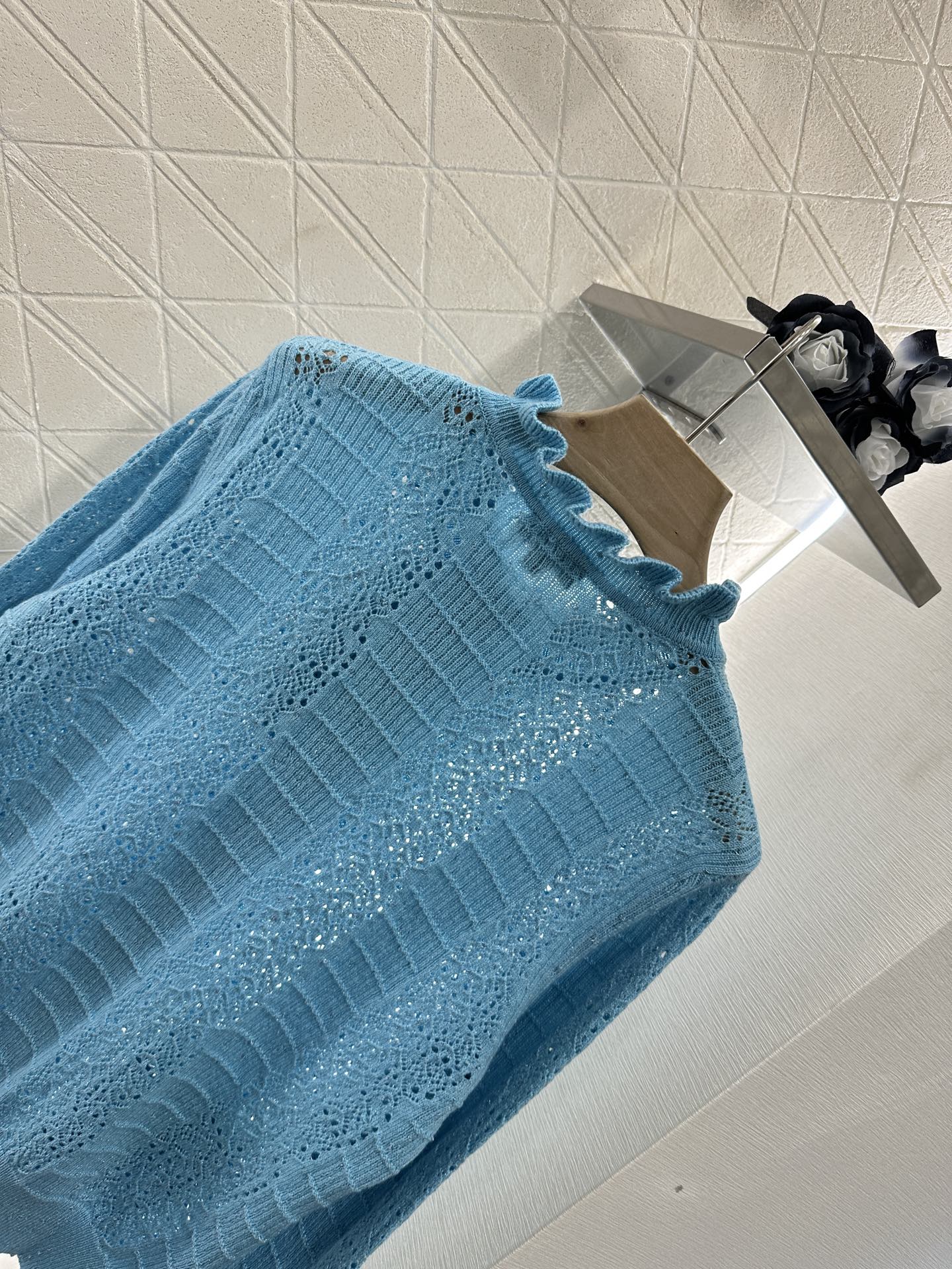 C 25 Lace hollow knitted cardigan