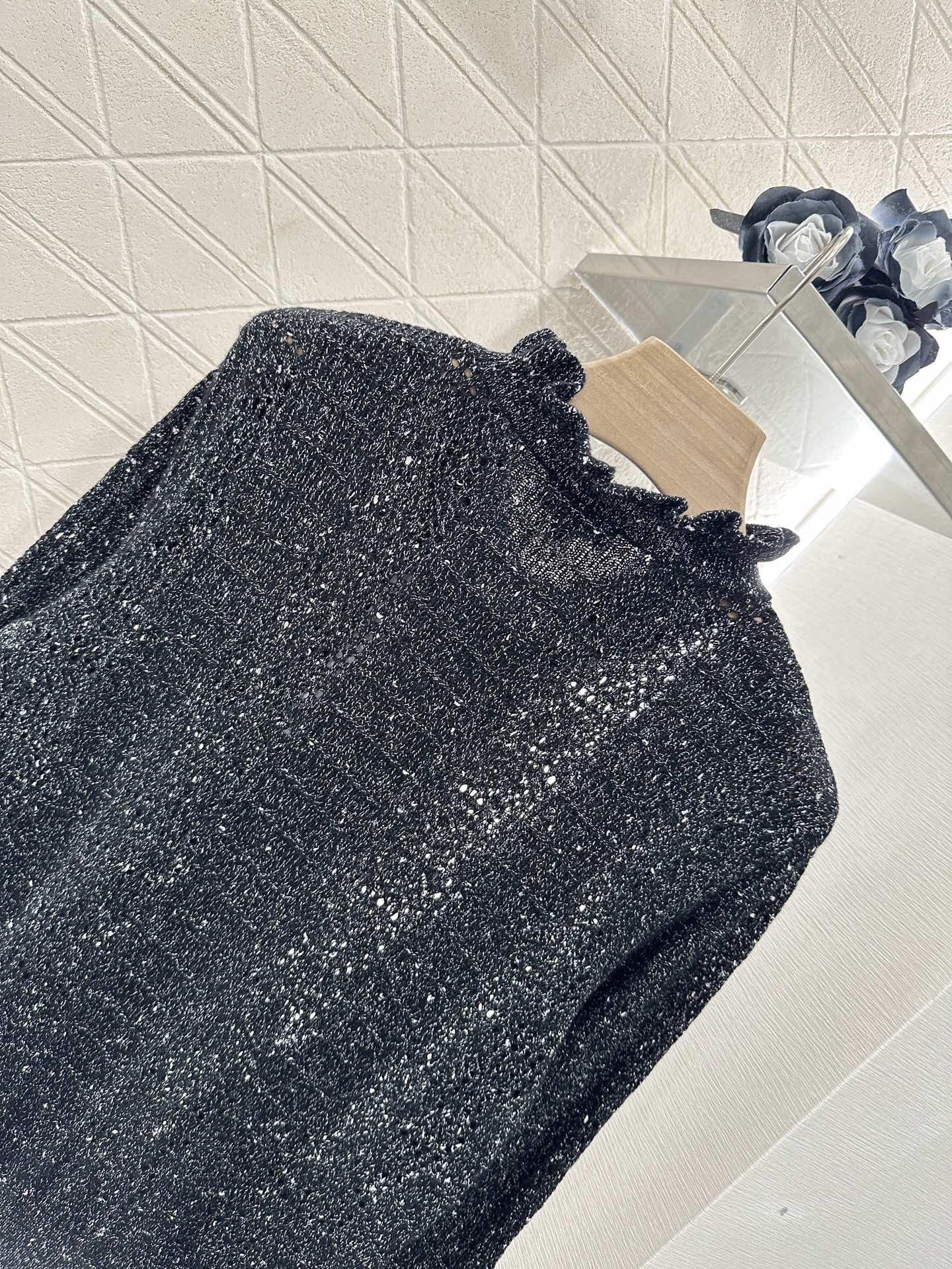 C 25 Lace hollow knitted cardigan