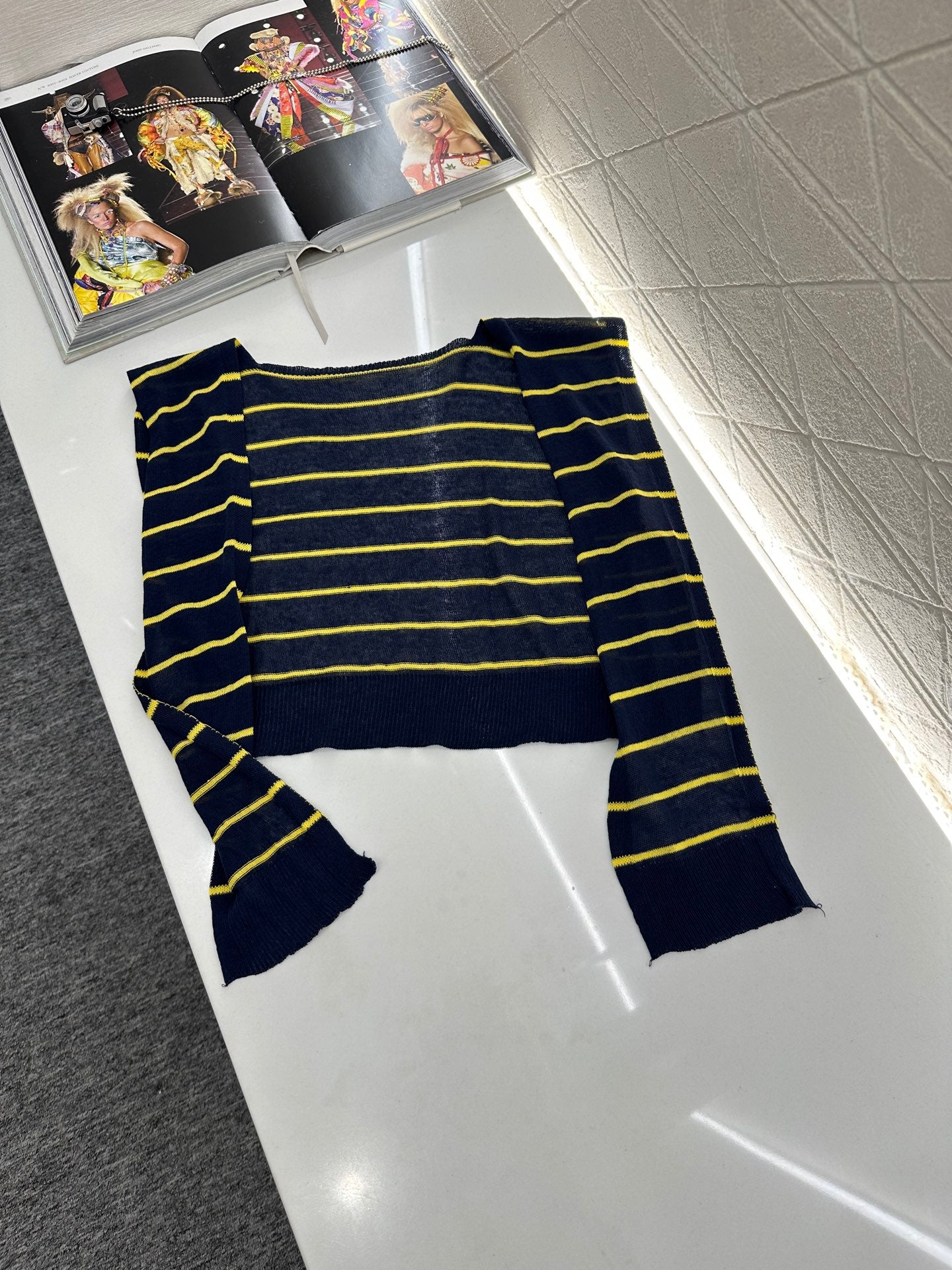 D 25 Shawl two-piece knitted top