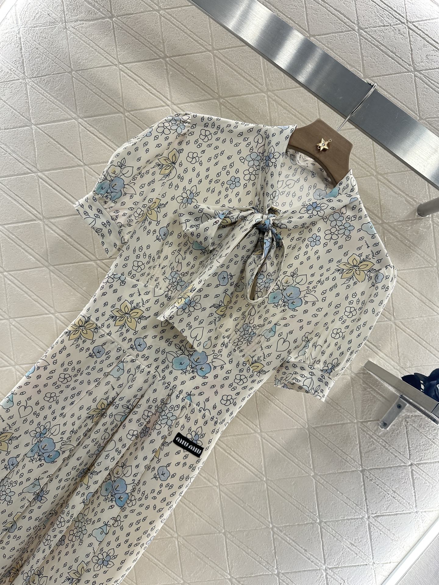 M 25 Tie Lace Cuffs Floral Long Dress