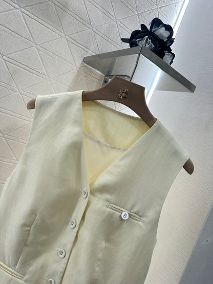 D 25 Silk scarf vest wide-legged pants set
