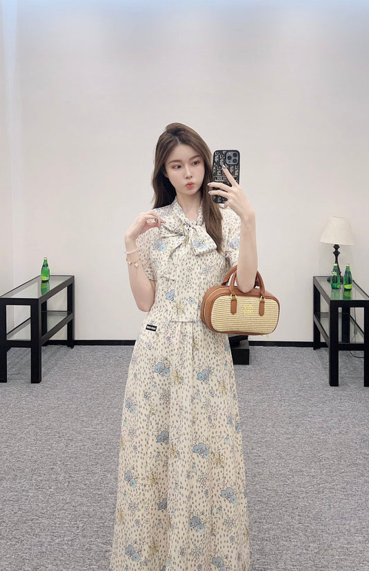 M 25 Tie Lace Cuffs Floral Long Dress