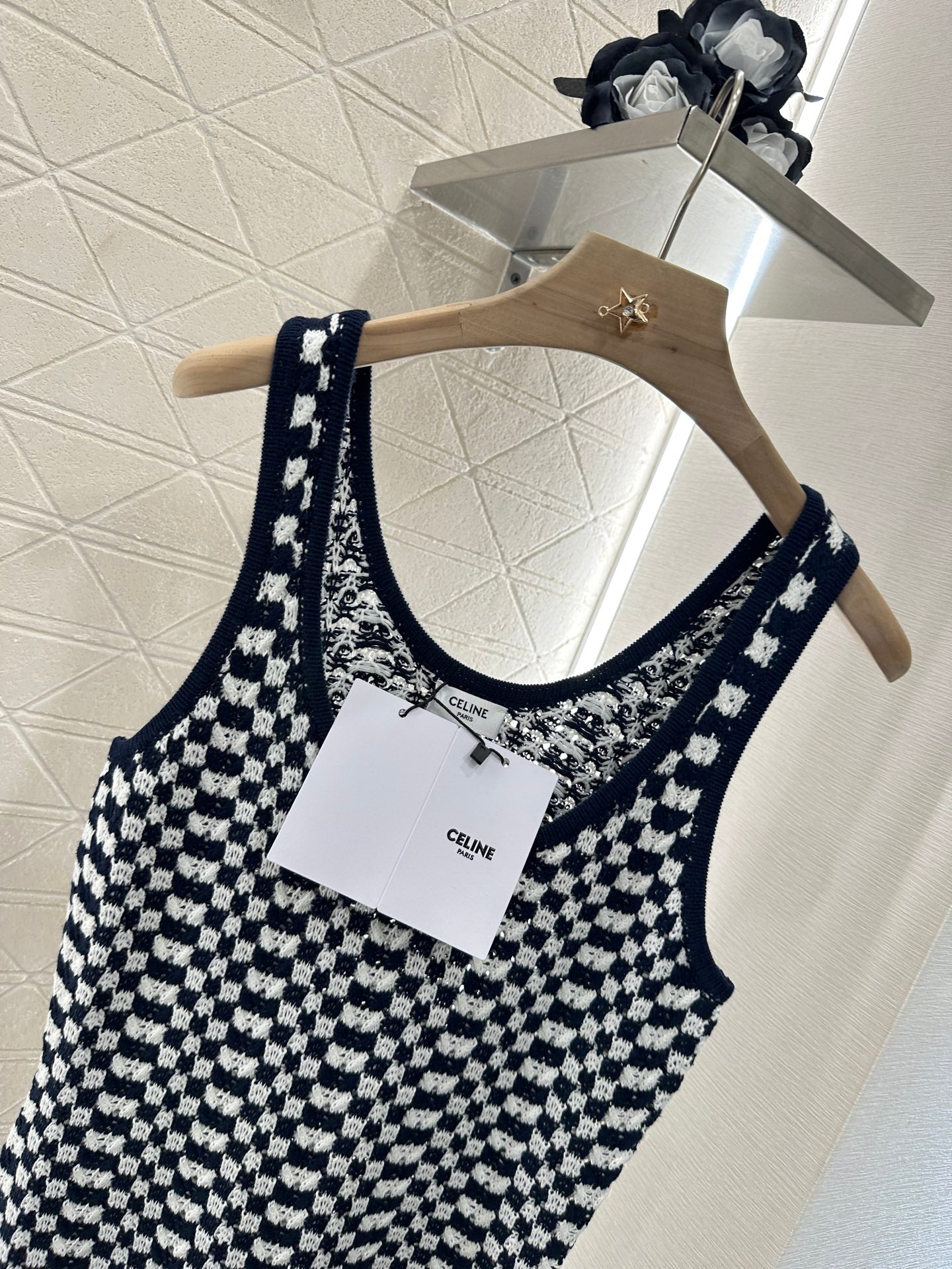 CE 25 Slim knitted vest skirt