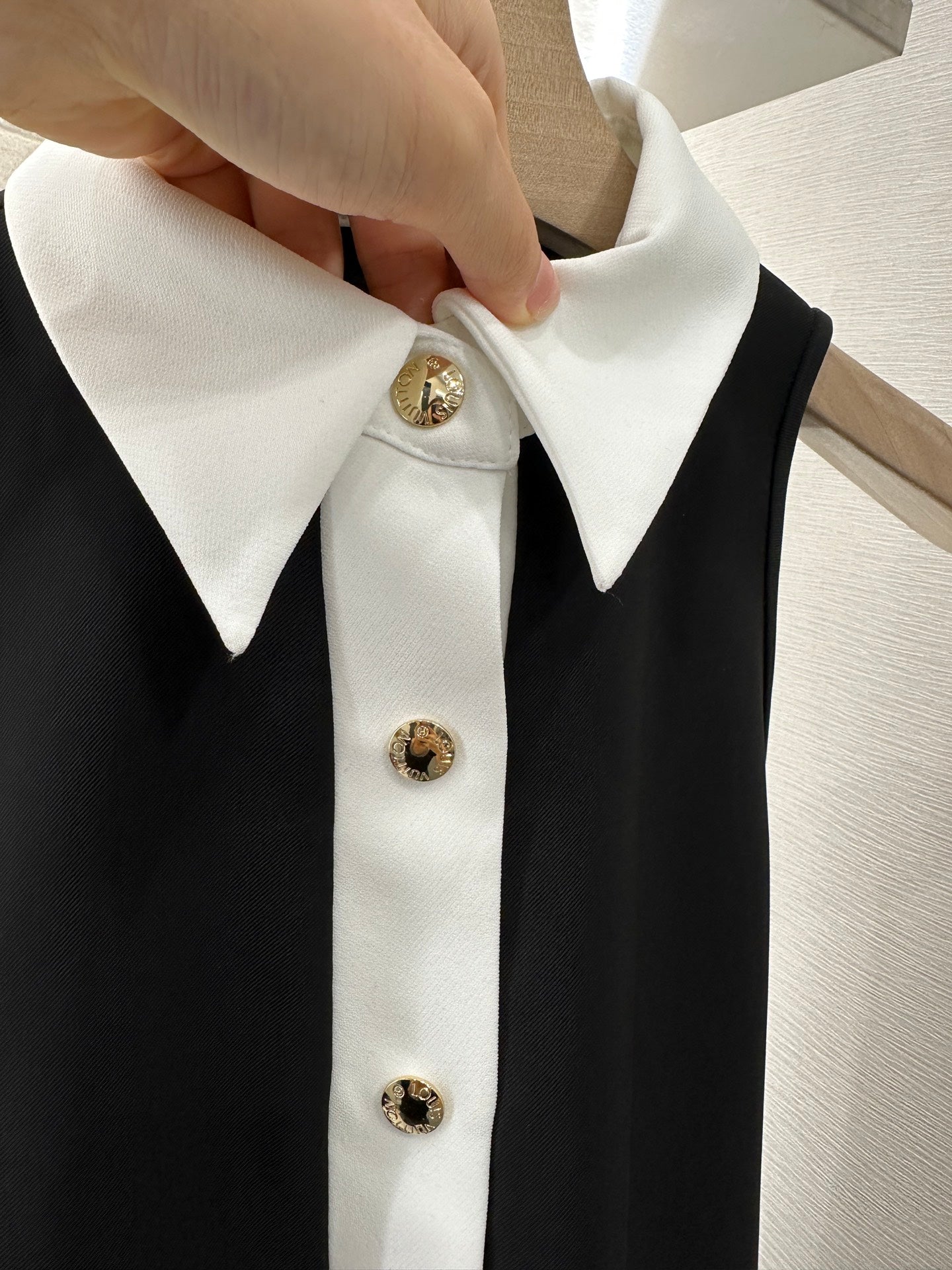 L 25 New Lapel contrast dress