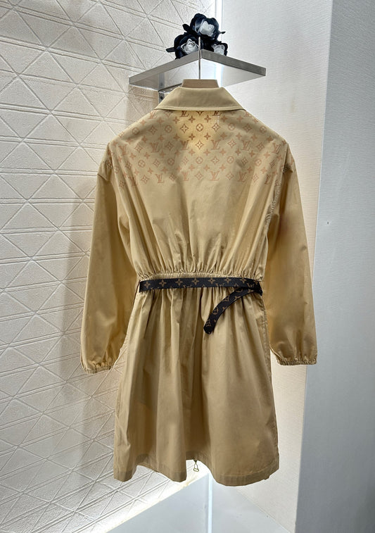 L 25 New Lapel zipper belt dress