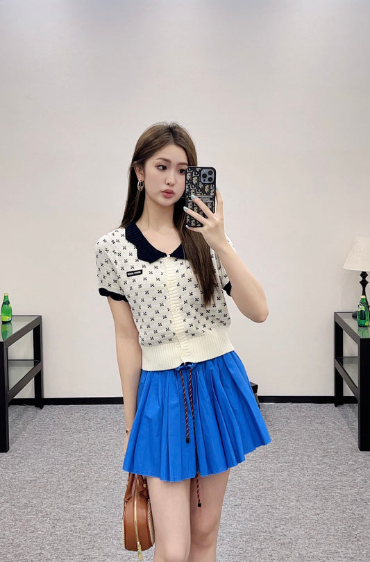 M 25 Contrast color knitted short-sleeved cardigan