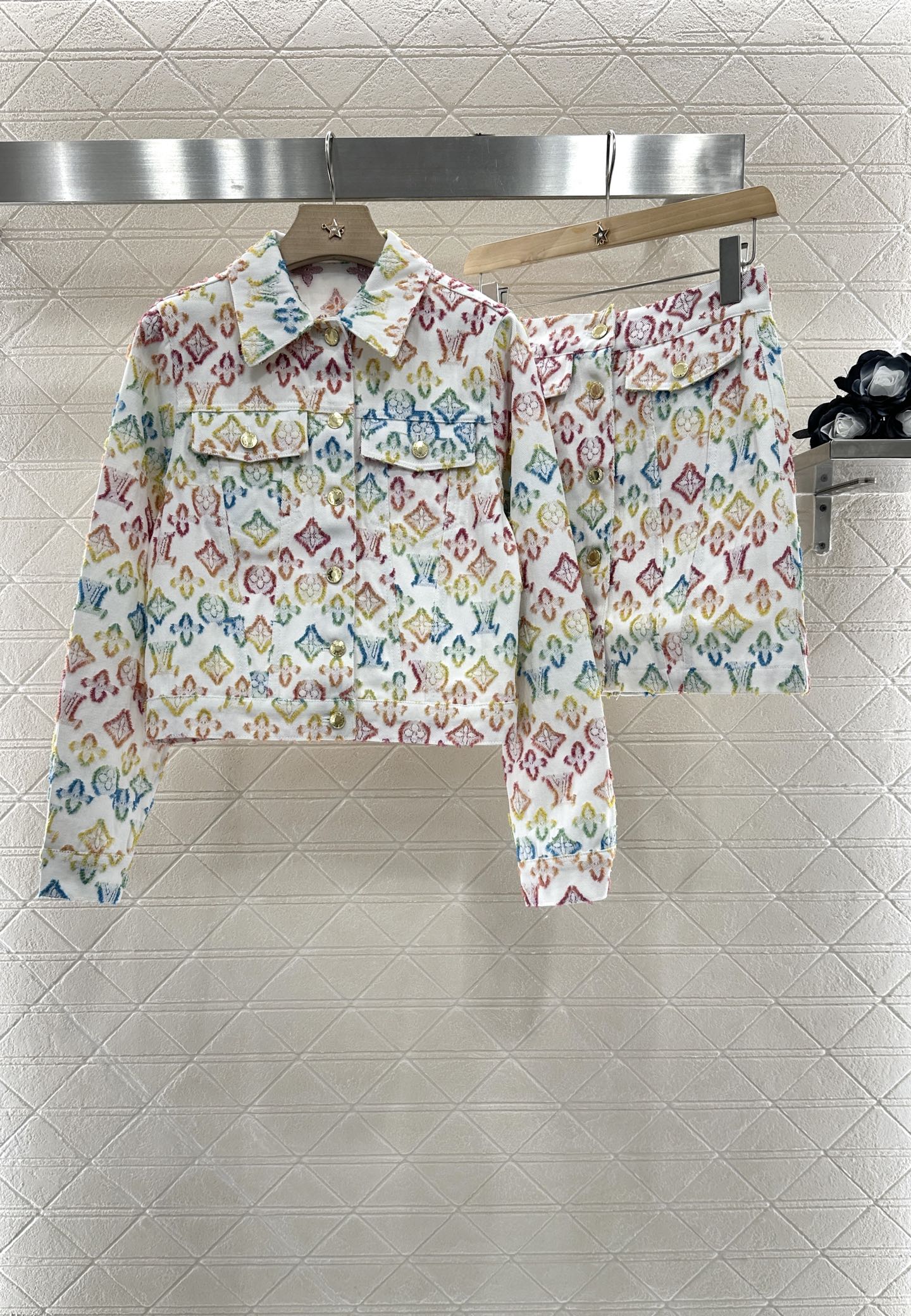 L 24 Jacquard denim jacket and skirt set