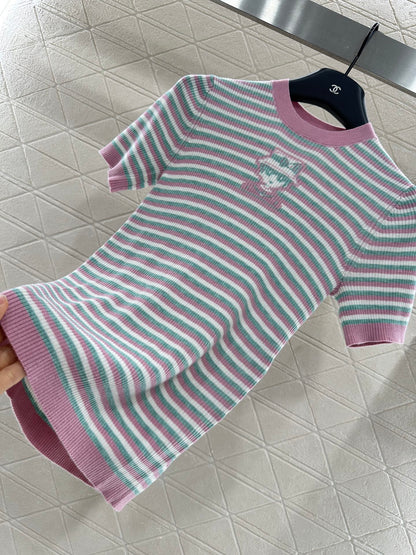 P 25 Striped Knit Cute Pattern Short-Sleeve Top