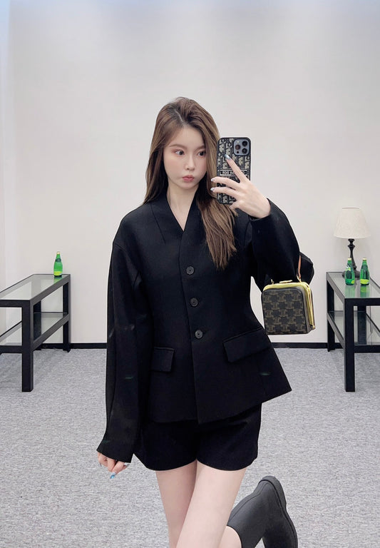 D 25 Silk-blend long-sleeved oversized coat
