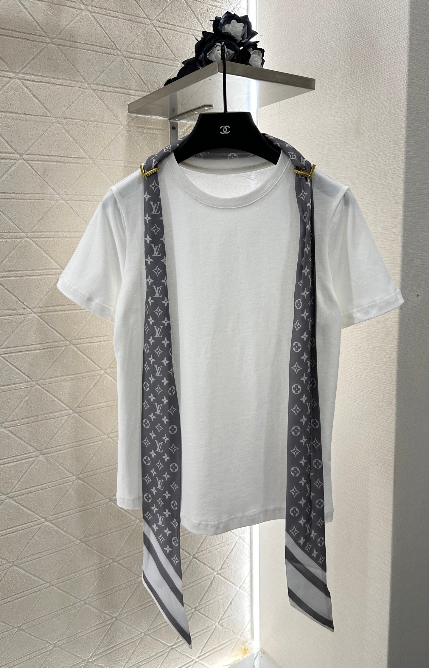 L 25 Round neck silk scarf chain𝑇𝑒𝑒