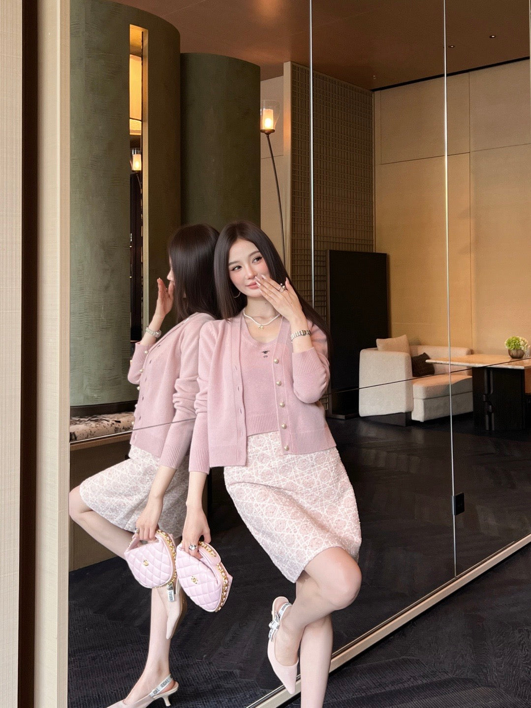 D 25Ss Early Fall New Pearl-Button Wool Knit Cardigan + Vest