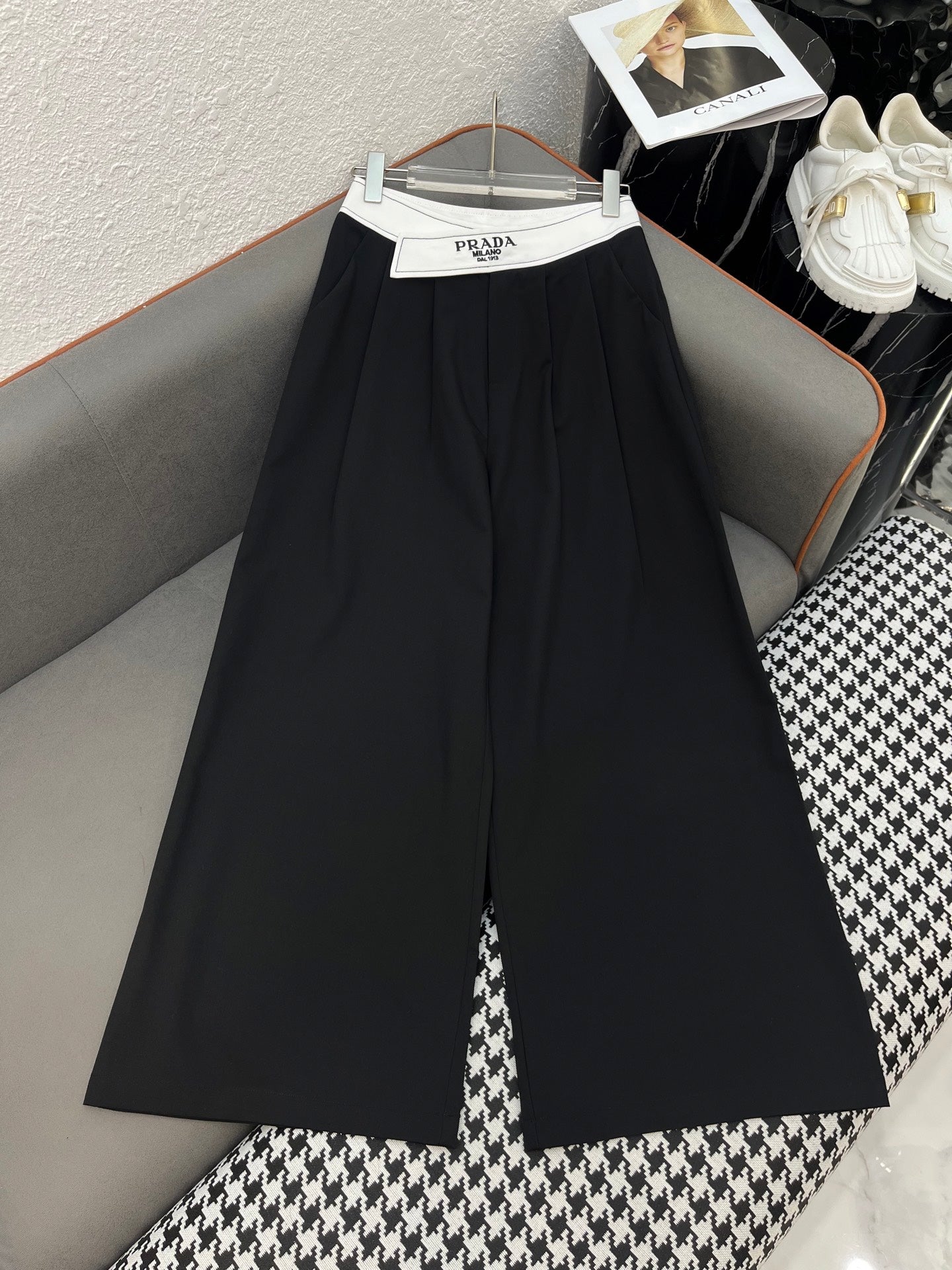 P  2025 New wide-legged suit pants
