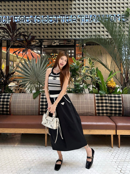 P 25 Triangle label elastic waist half skirt