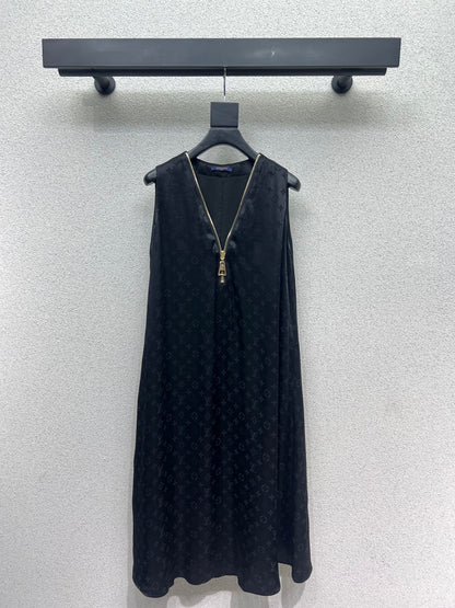 L 25 Classic jacquard sleeveless dress