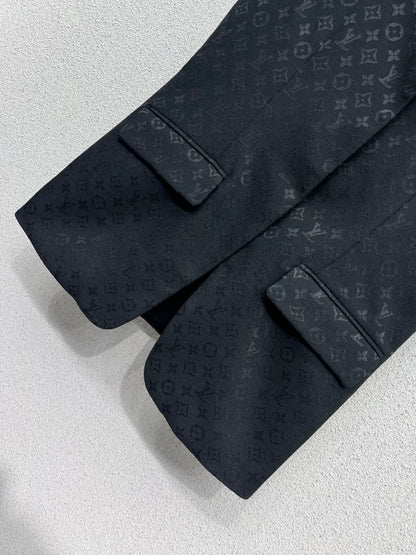 L 25 Classic jacquard fabric monogram suit vest