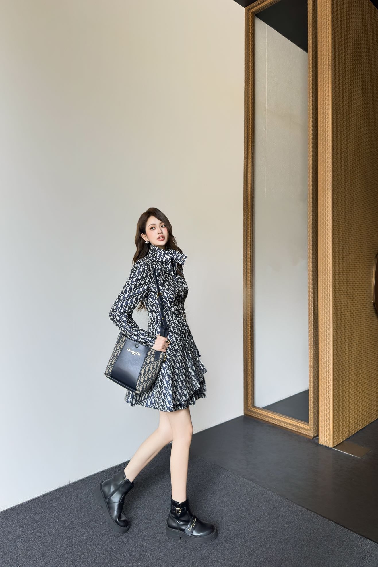 D 25 classic monogram dress