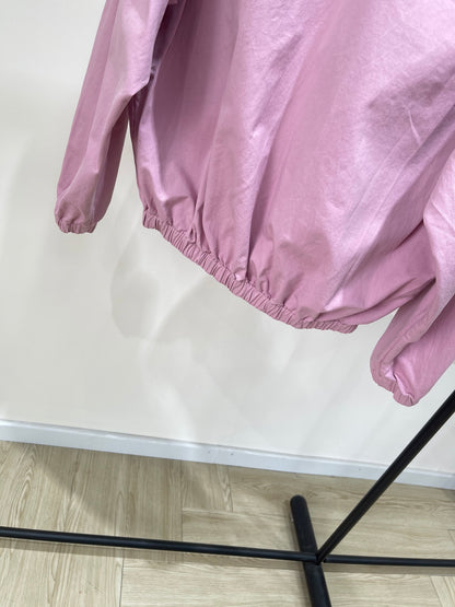 P 25 Pink small logo zipper lapel jacket