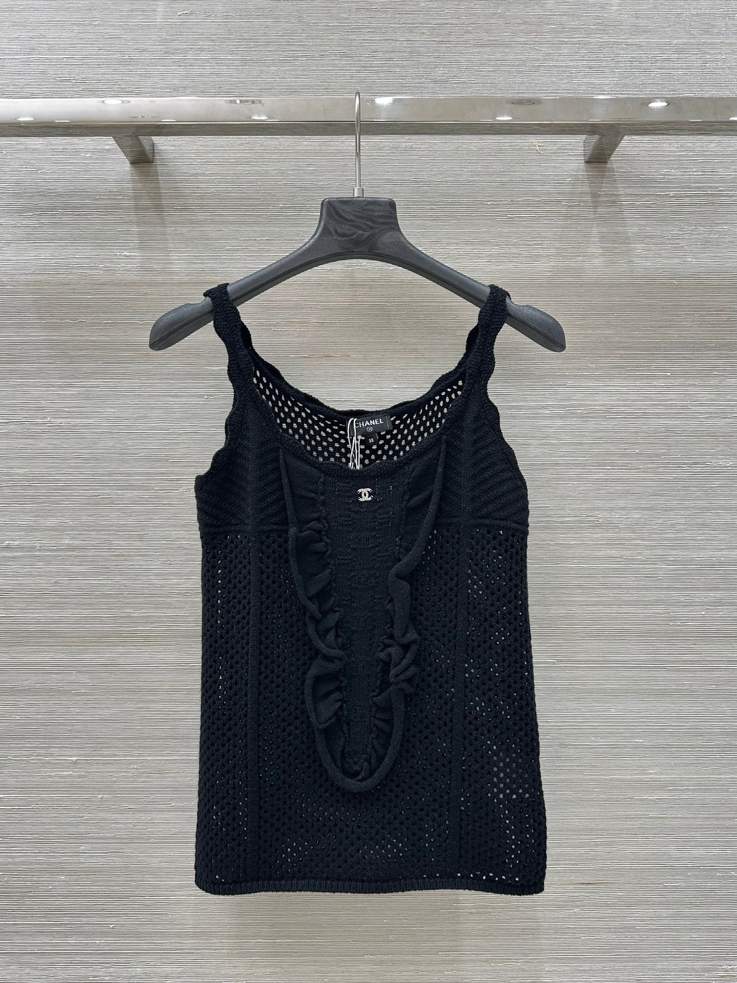 C 25 new spring and summer lace design wispy hollow crochet knit small camisole!