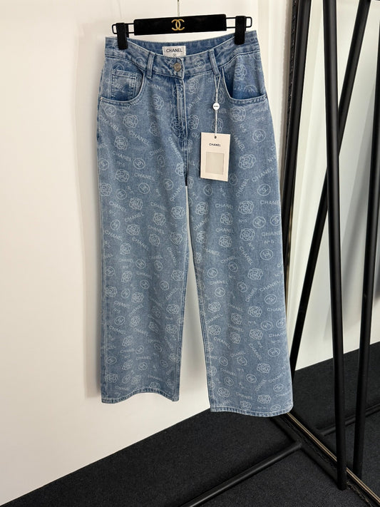 C 25 Camellia logo letter print high waisted straight leg denim pants