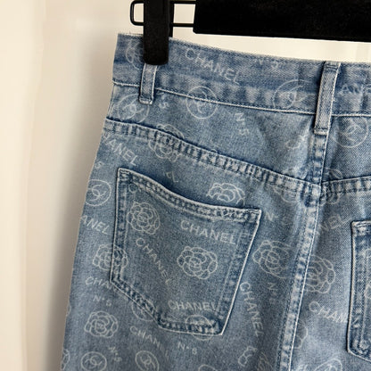 C 25 Camellia logo letter print high waisted straight leg denim pants