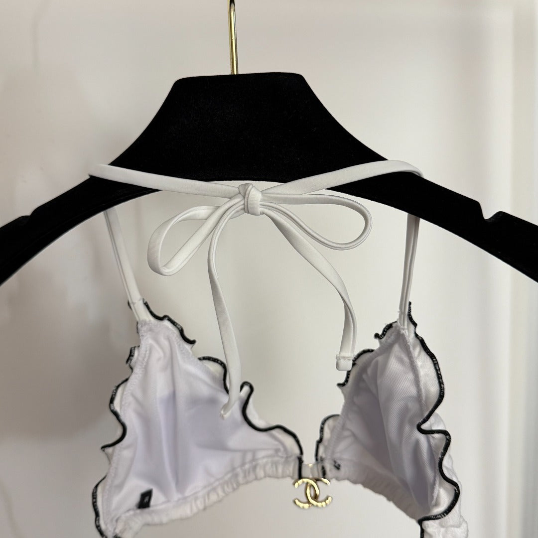 C 25 Nouveau maillot de bain bikini en tissu éponge avec logo fendu (BLANC NOIR)
