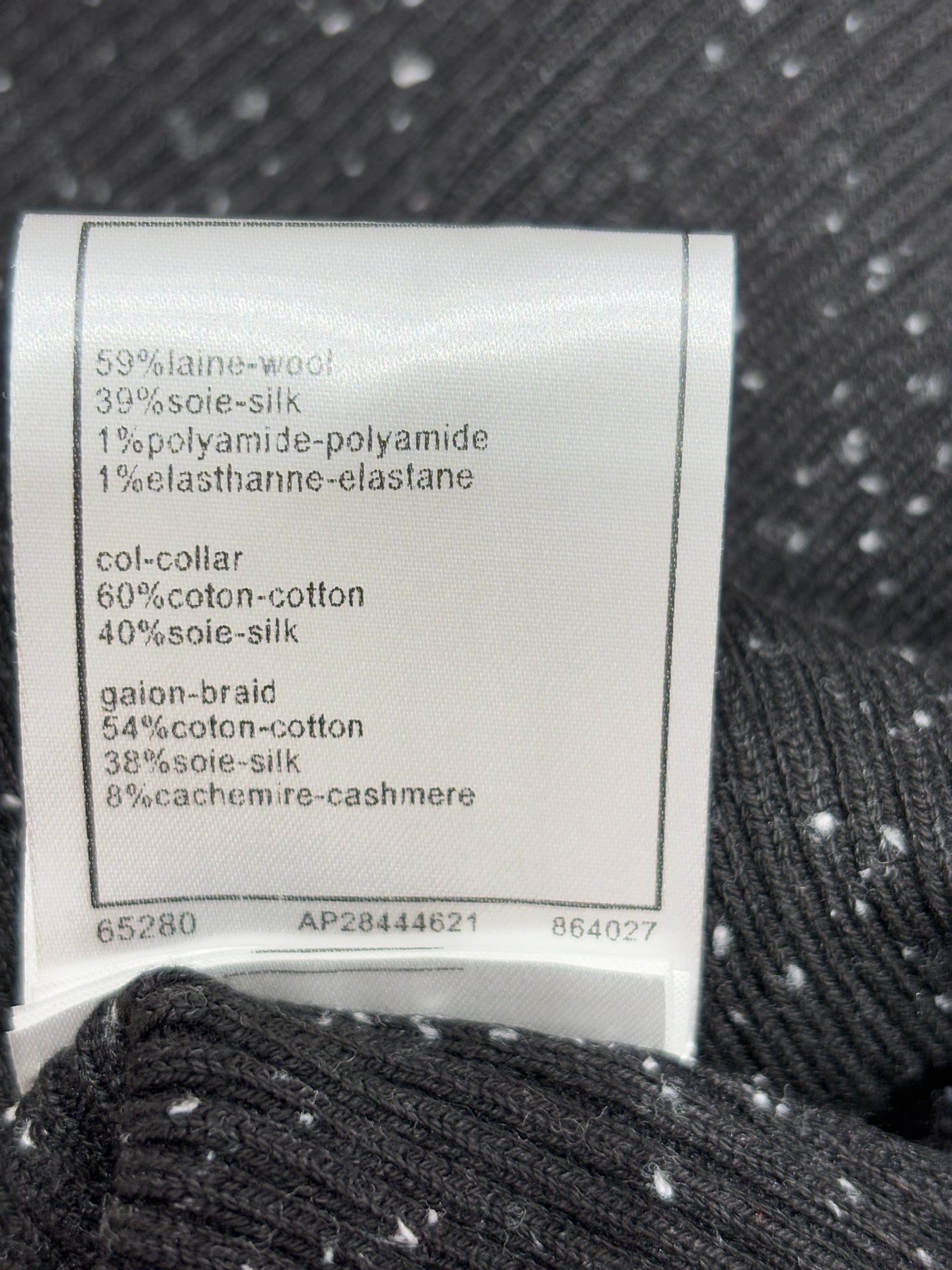 C 25 Early spring new round neck letter logo logo knitted undershirt