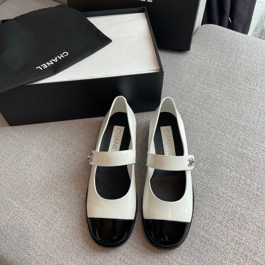 C 25 New schoolbag buckle Mary Jane shoes