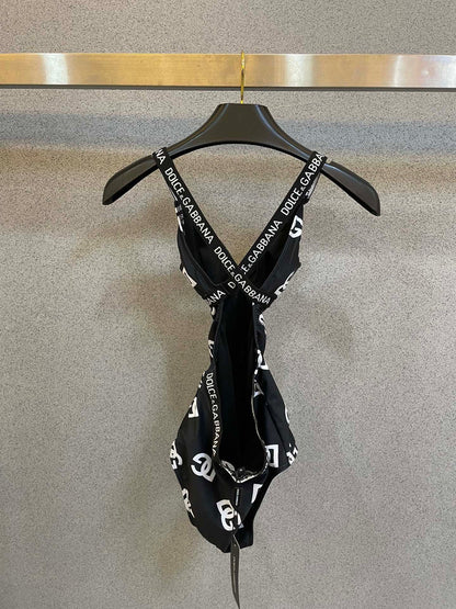 DO 25 New Letters Print One-piece Swimsuit