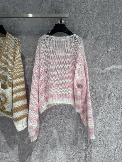 LO 25 Pink mohair sweater