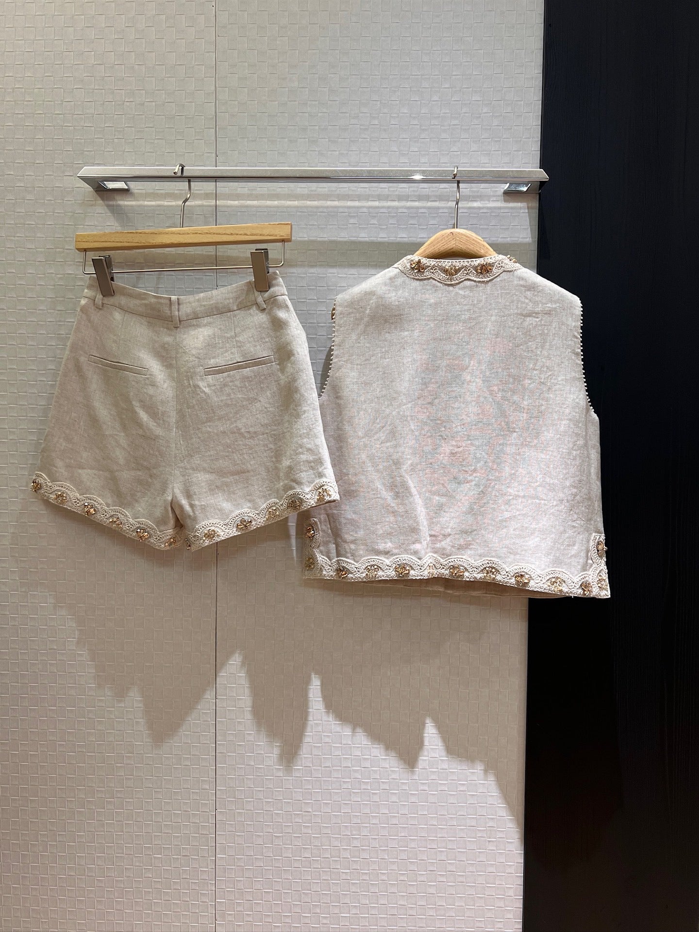 Z 25 Linen Studded Tank + Shorts Set