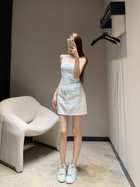 M 25 Heavy duty embroidered white denim half skirt