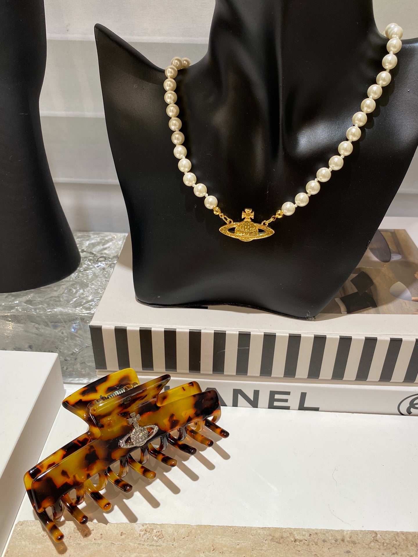 25 Pearl Necklace