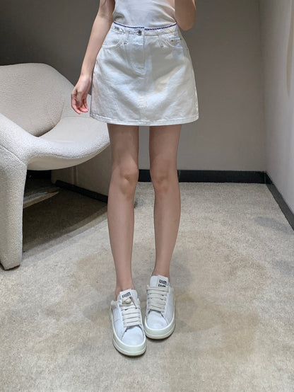 M 25 Heavy duty embroidered white denim half skirt