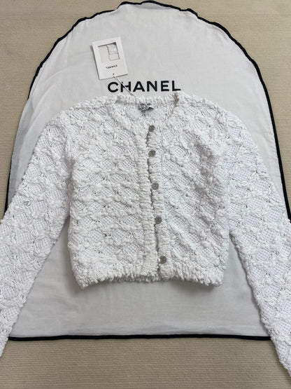 C 25 New Lattice Hollow Knit Cardigan