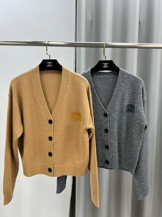 m 24 Spring/Summer New Single Breasted Knit Cardigan with Logo Printing