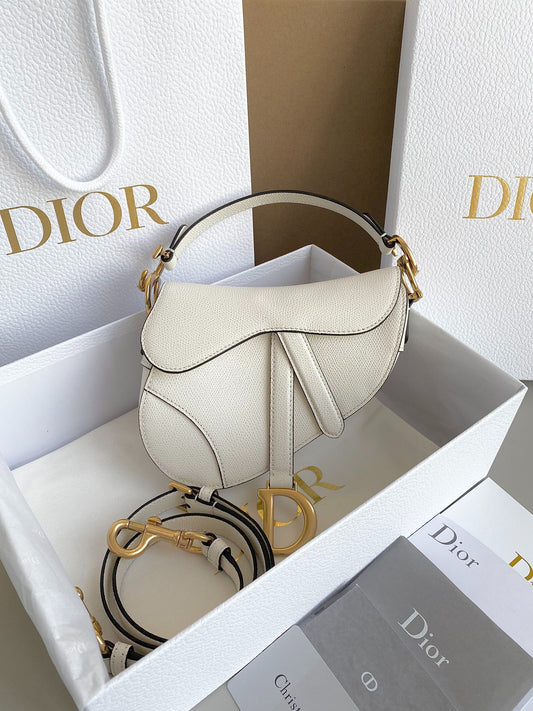 D 25 Palm Print White Small 𝗦𝗮𝗱𝗱𝗹 Classic Saddle Bag with Shoulder Strap
