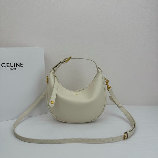 CE 25 new LuLu Bag