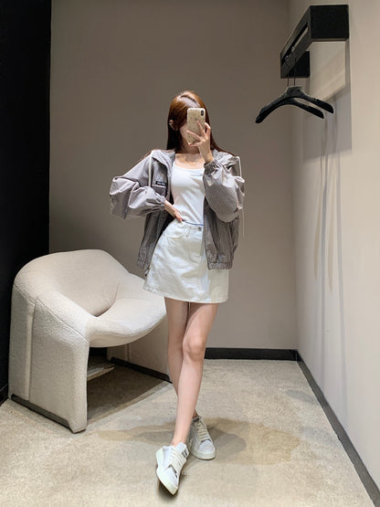 M 25 Heavy duty embroidered white denim half skirt