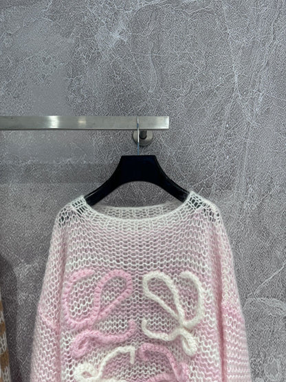 LO 25 Pink mohair sweater