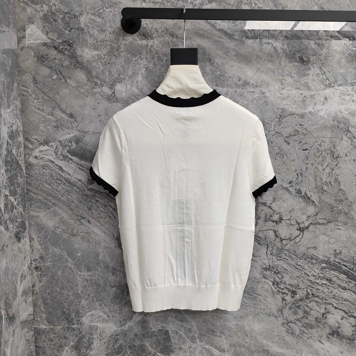 C 25 Black and White Color Clash Bow Knit Short Sleeve