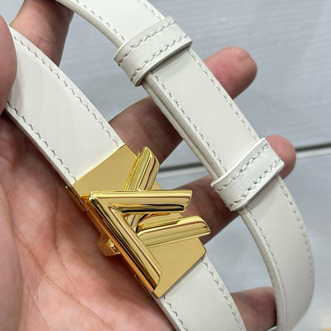 L 25 belts
