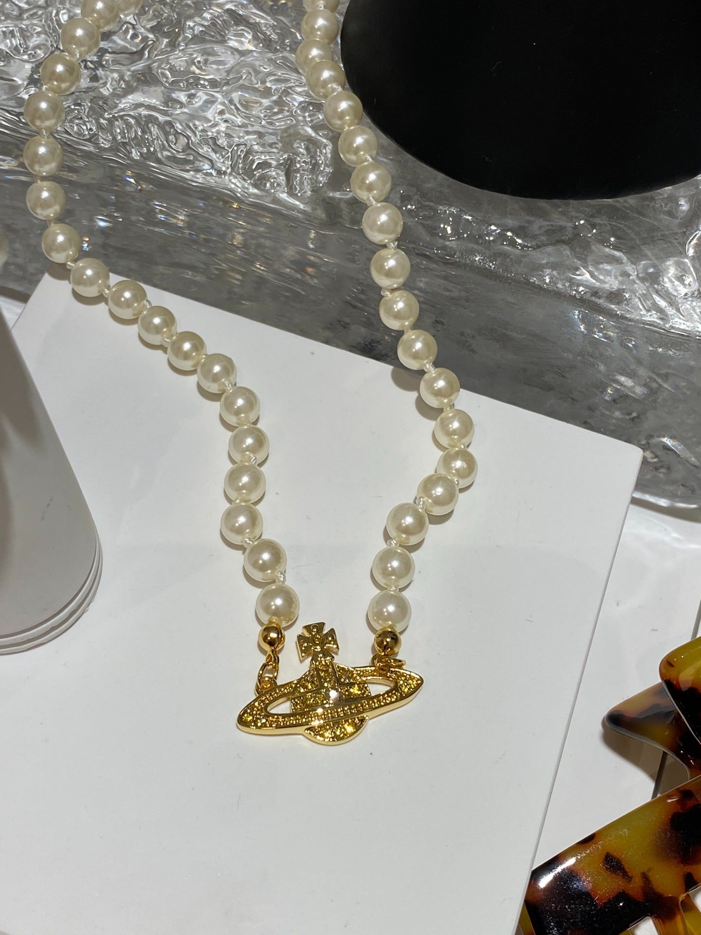 25 Pearl Necklace