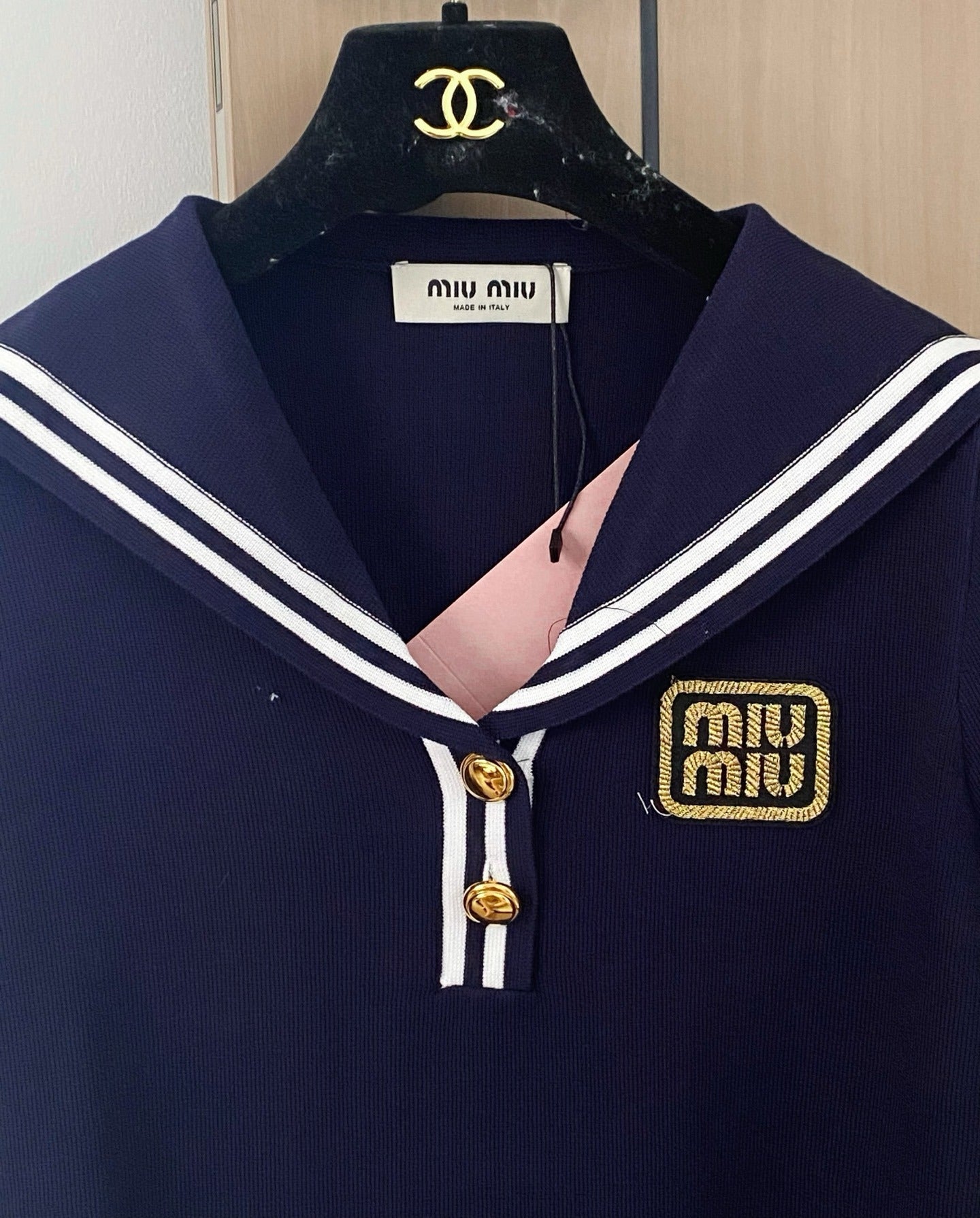 M 25 navy collar and short sleeves