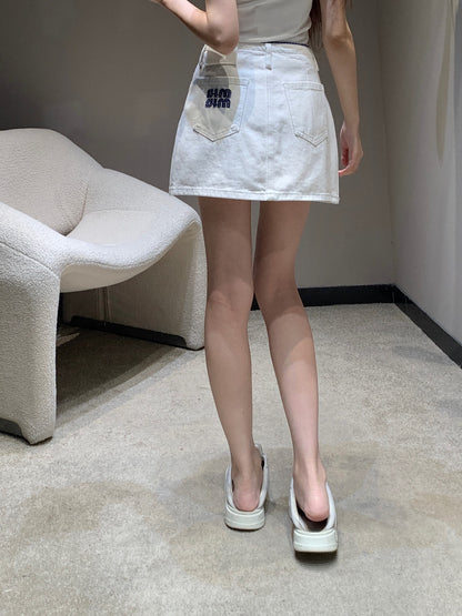 M 25 Heavy duty embroidered white denim half skirt