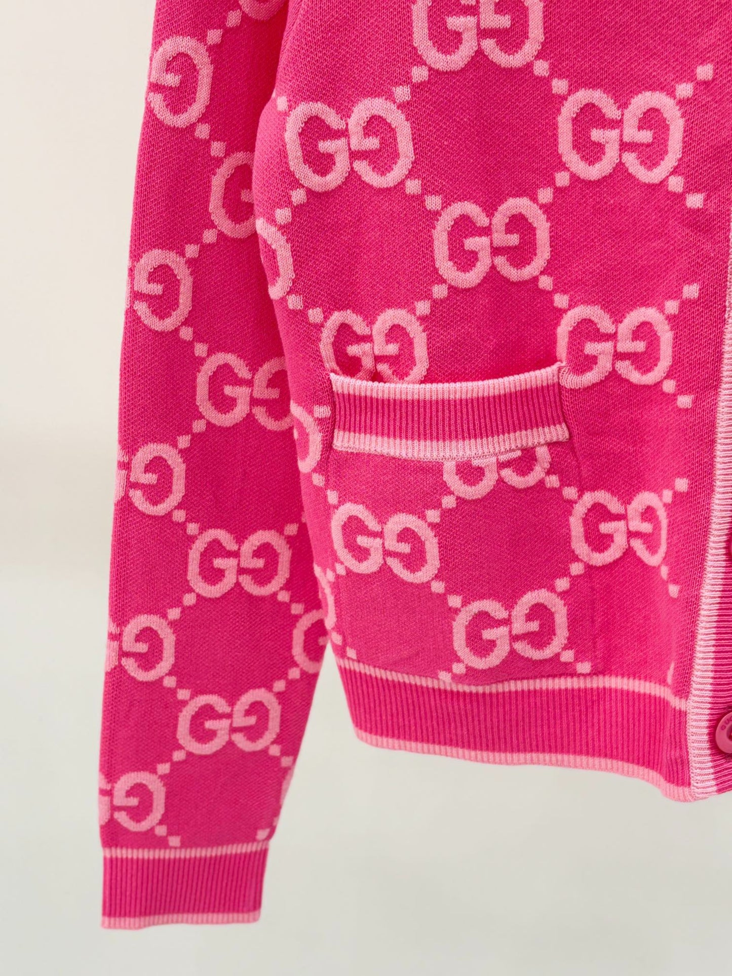 G 24 Early Autumn New round neck color blocking  jacquard knit cardigan