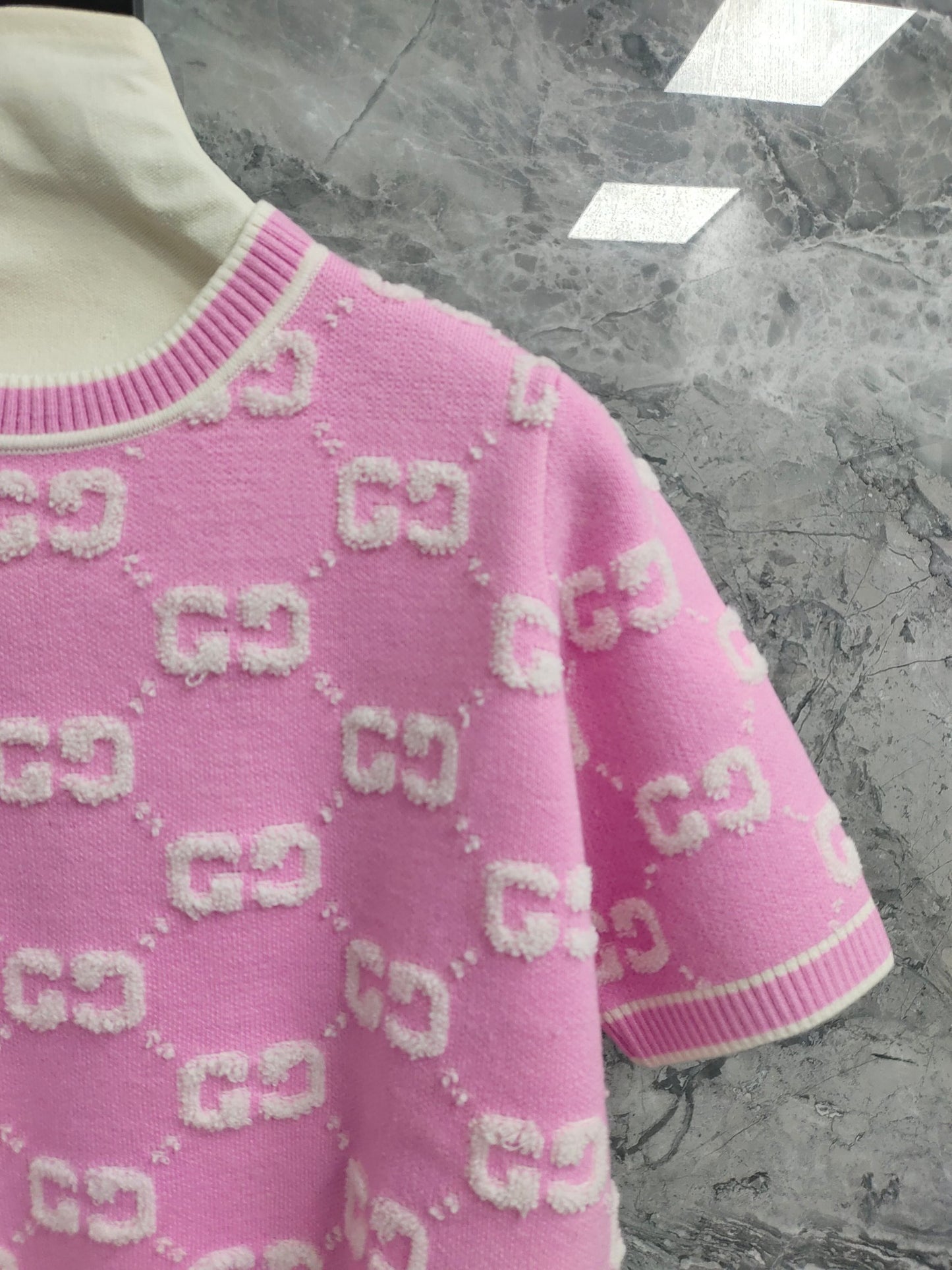 G 25 Wool Short Sleeve Top
