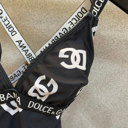 DO 25 New Letters Print One-piece Swimsuit