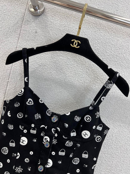 C 25Ss spring and summer new Printed denim suspenders + skirt